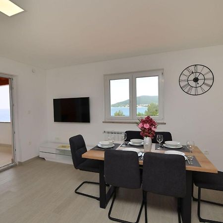Apartments Villa Sofia Martinšćica المظهر الخارجي الصورة