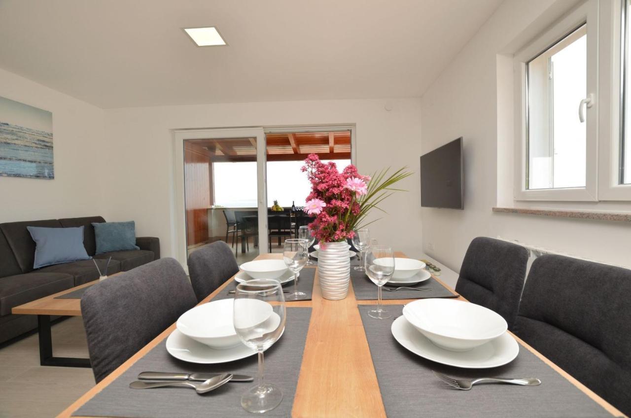 Apartments Villa Sofia Martinšćica المظهر الخارجي الصورة