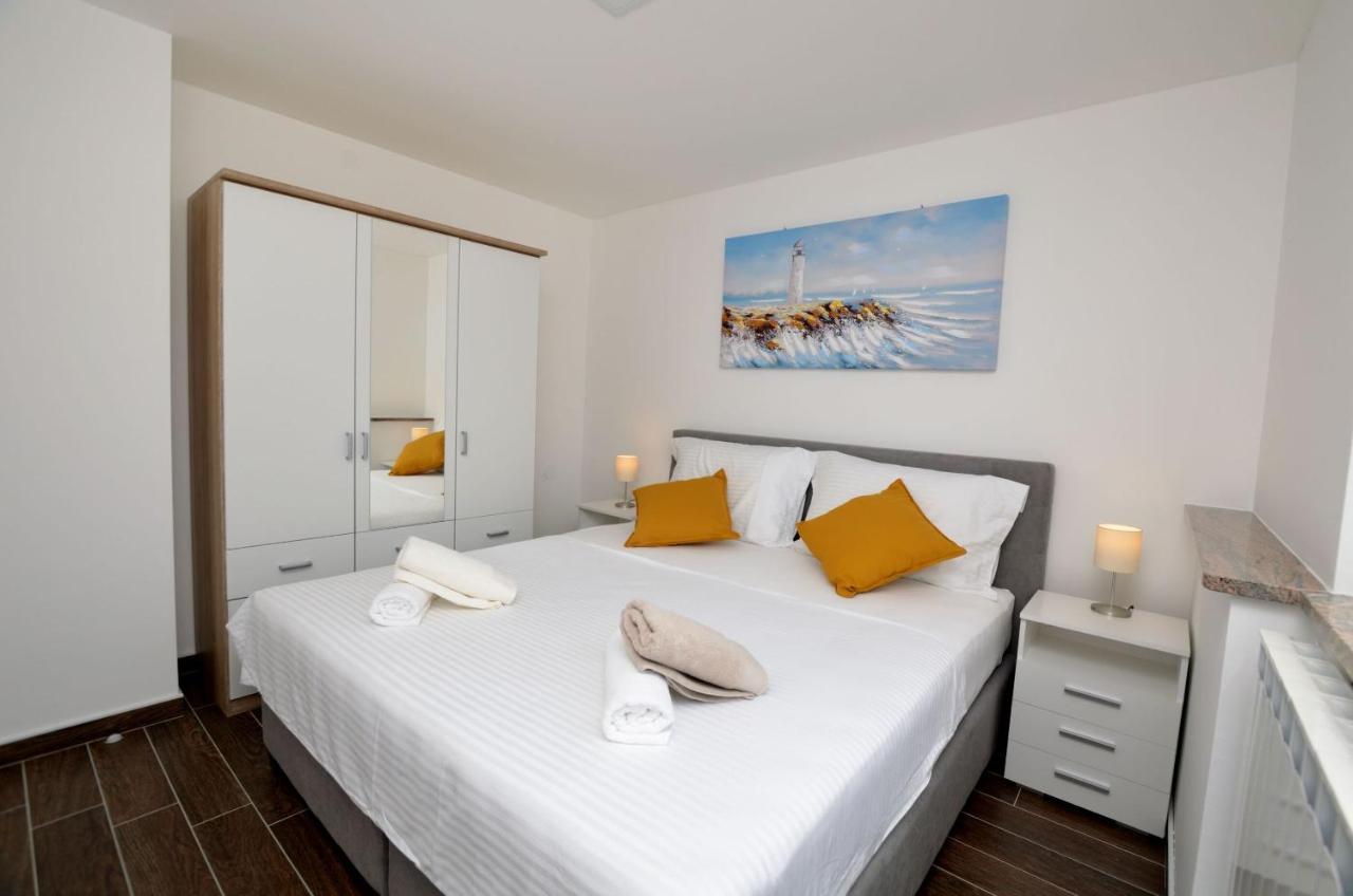 Apartments Villa Sofia Martinšćica المظهر الخارجي الصورة