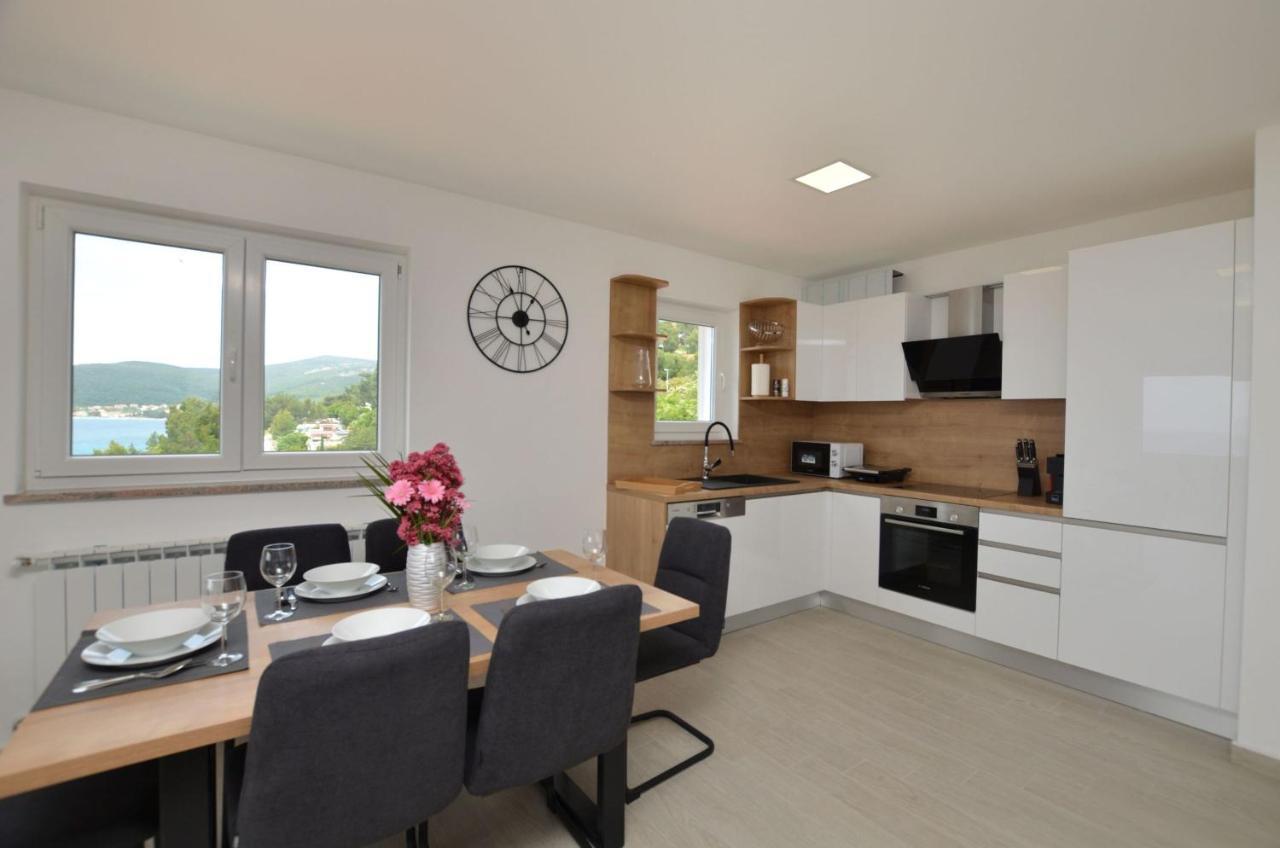 Apartments Villa Sofia Martinšćica المظهر الخارجي الصورة