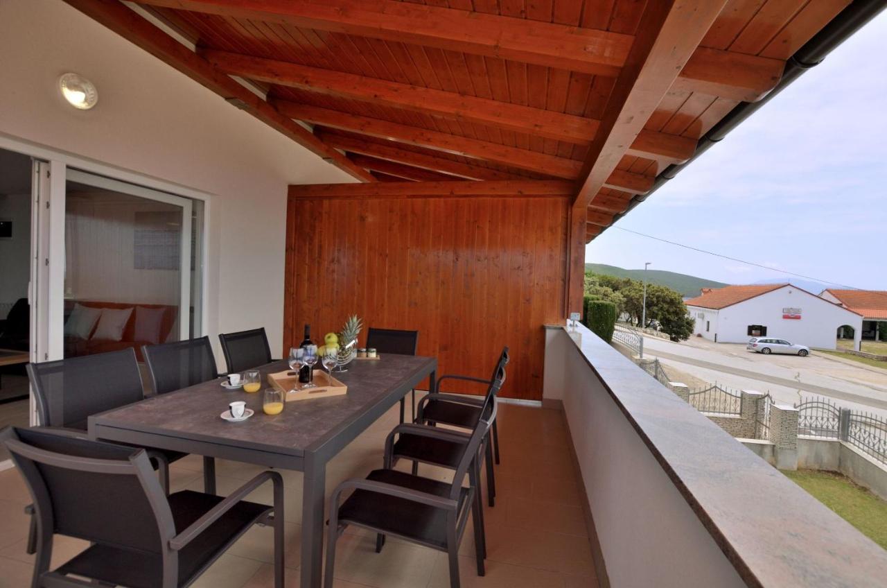 Apartments Villa Sofia Martinšćica المظهر الخارجي الصورة