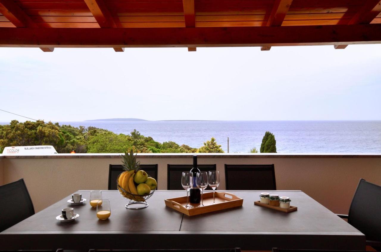Apartments Villa Sofia Martinšćica المظهر الخارجي الصورة
