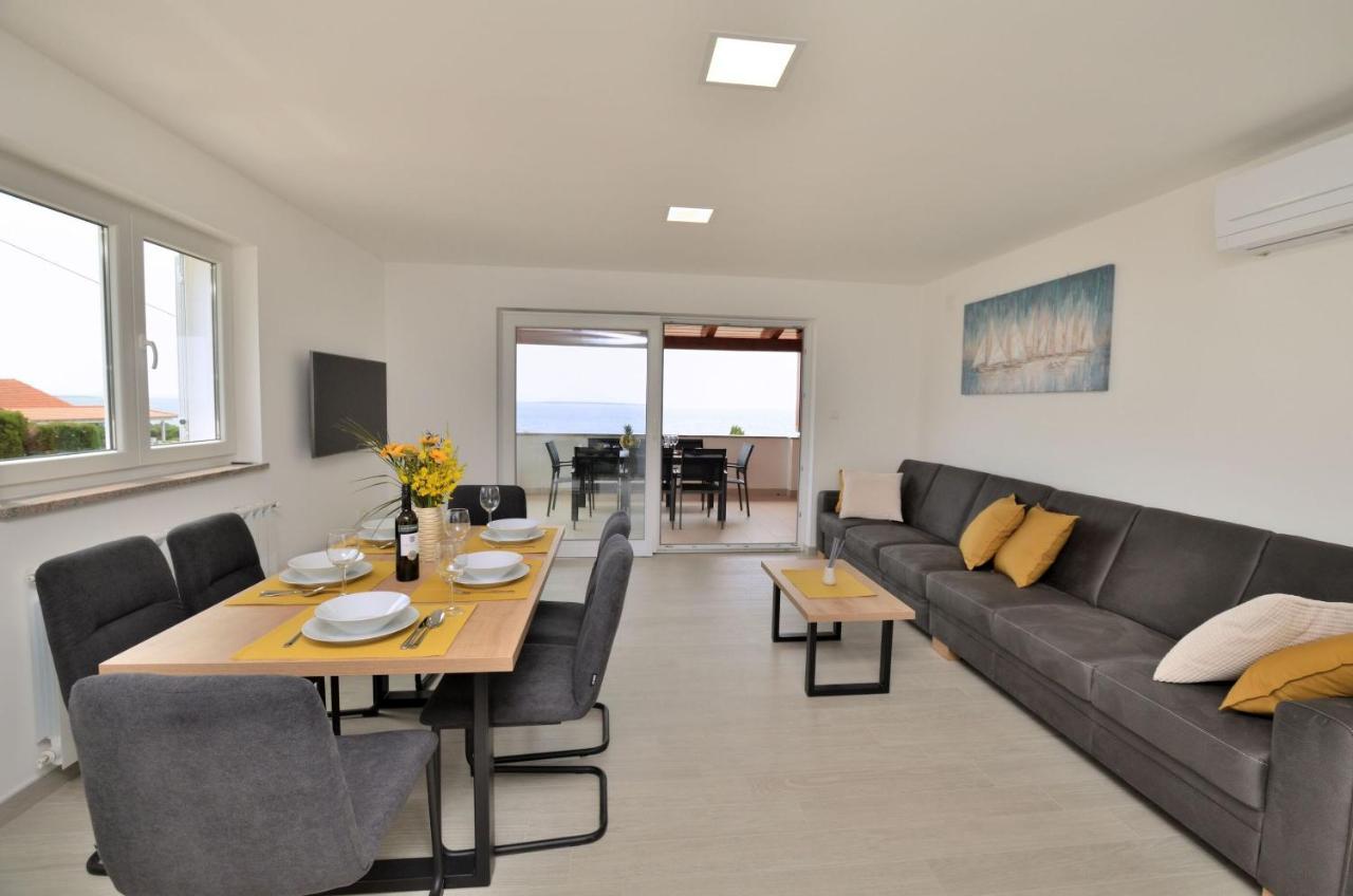 Apartments Villa Sofia Martinšćica المظهر الخارجي الصورة