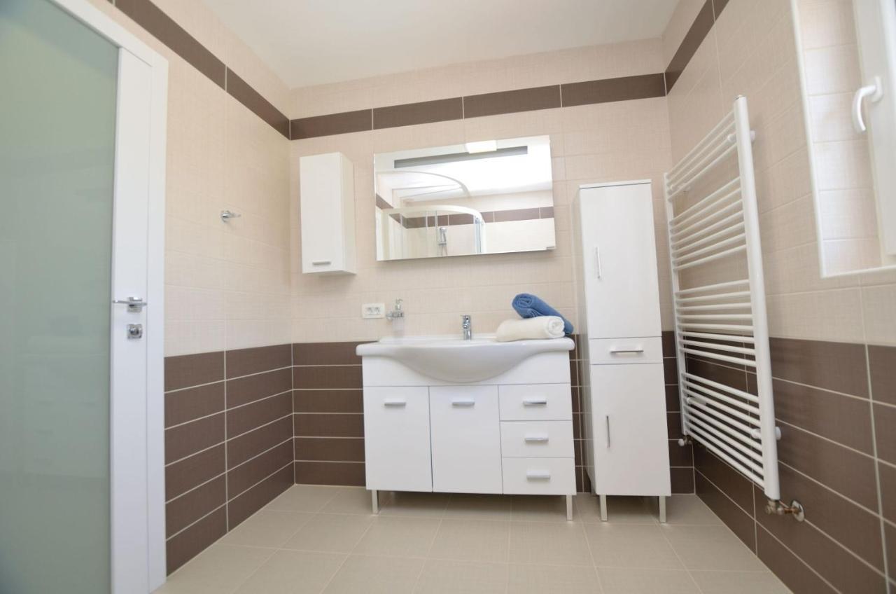 Apartments Villa Sofia Martinšćica المظهر الخارجي الصورة